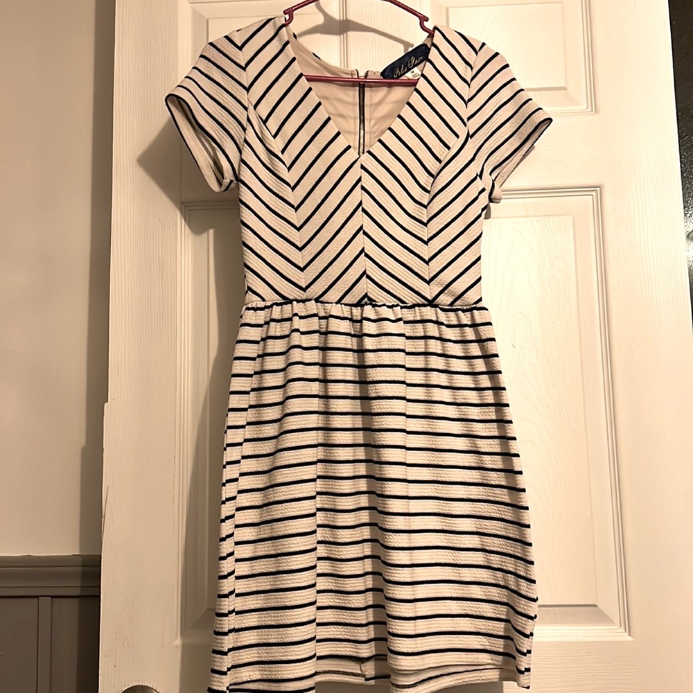 Fitted striped dress
